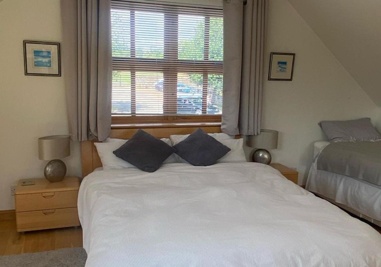 Loch Leven Loft Apartment Milnathort ภายนอก รูปภาพ